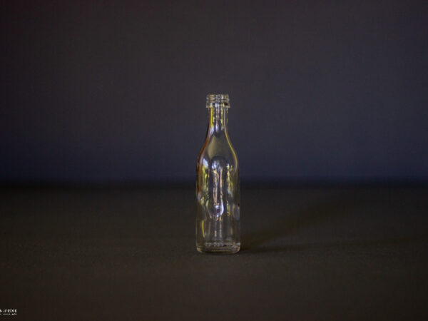 mini-sherry-bottle-to-hire-ceres